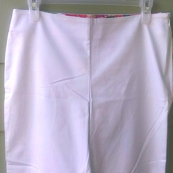 Bandolino Women's White Pants 10P Wide Leg 2 Back Pockets NWT - Picture 3 of 7